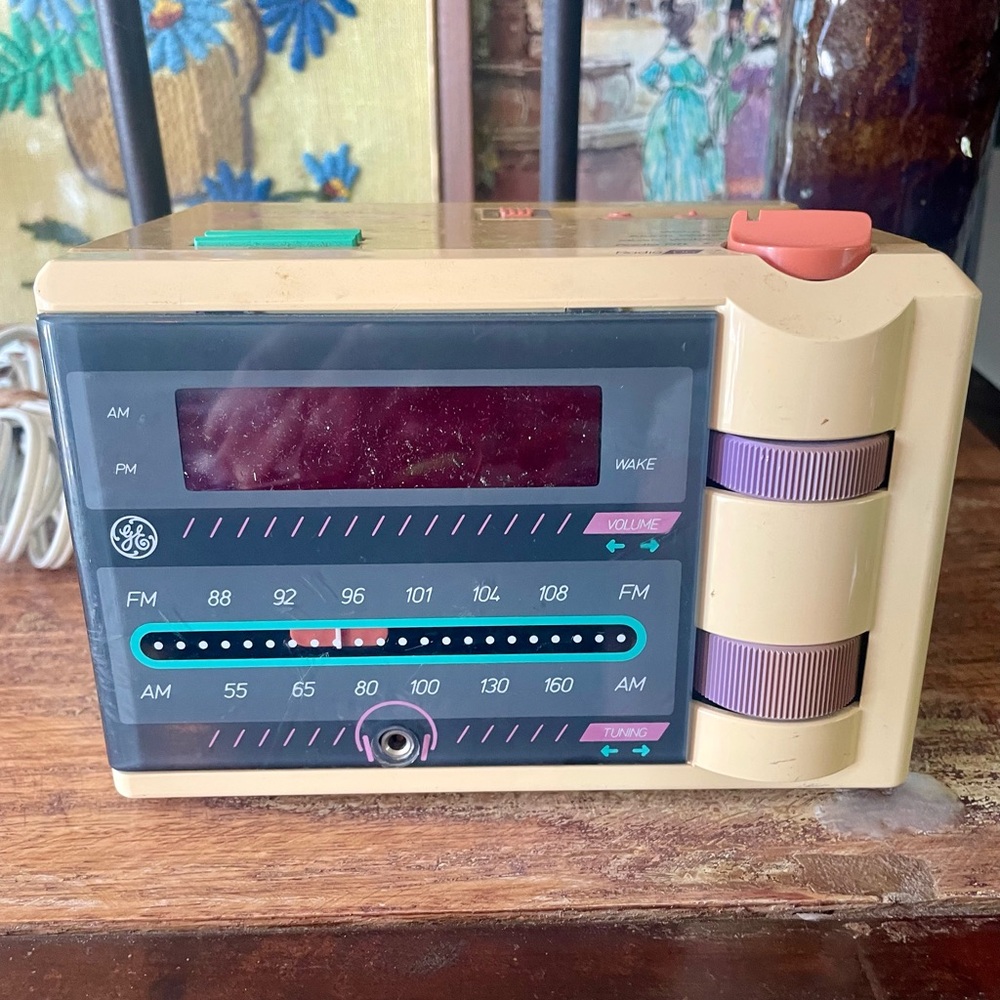 Cream and Purple Portable Radio